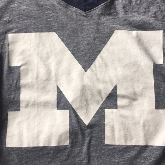 PINK VS Michigan Mid-sleeve Tee! NWOT!💙💛💙💛 - Picture 4 of 5